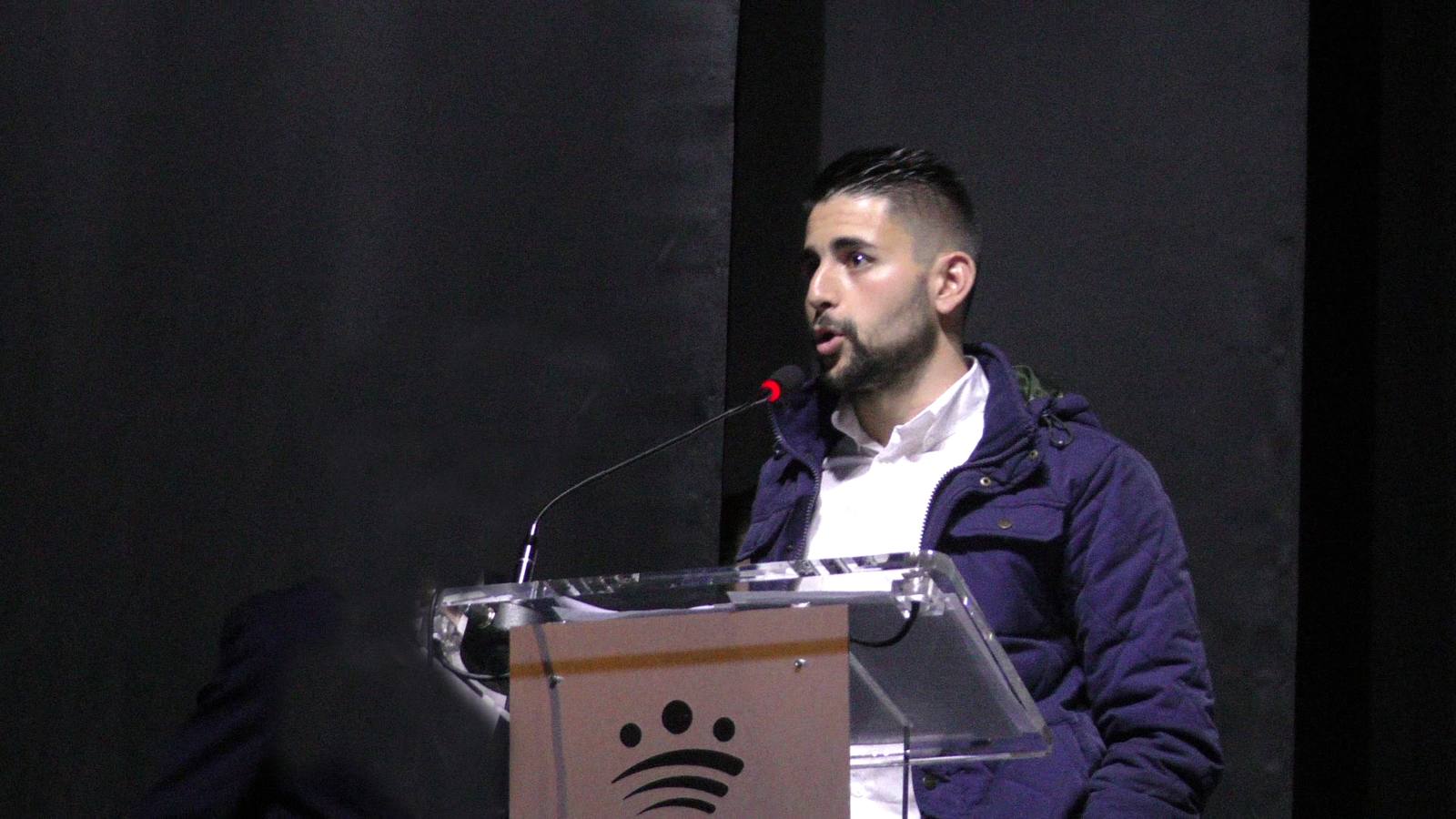 Sebastián Gil Andújar se dirige al público asistente a la Gala