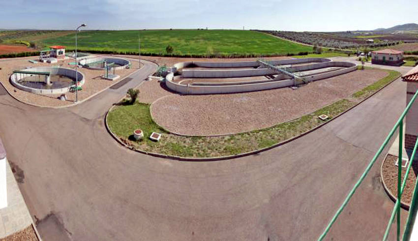 Vista aérea de la depuradora de aguas residuales de La Zarza