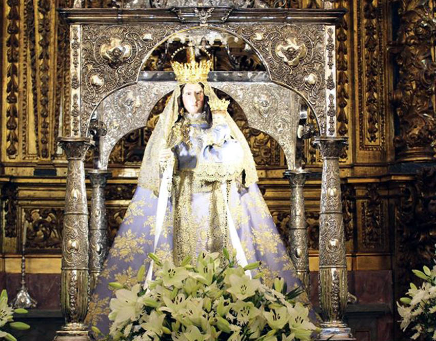 Nuestra Señora de las Nieves, patrona de La Zarza