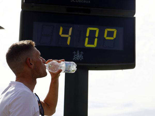 La alerta naranja por altas temperaturas durará hasta el lunes