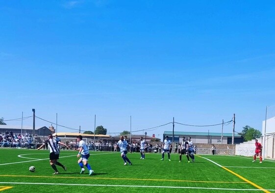 El Zarceño destituye al entrenador