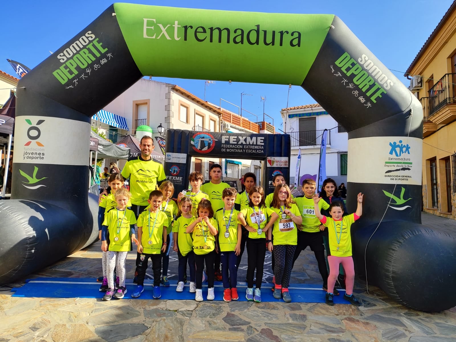 Destacada presencia de atletas zarceños en la Subida al Castillo de Portezuelo