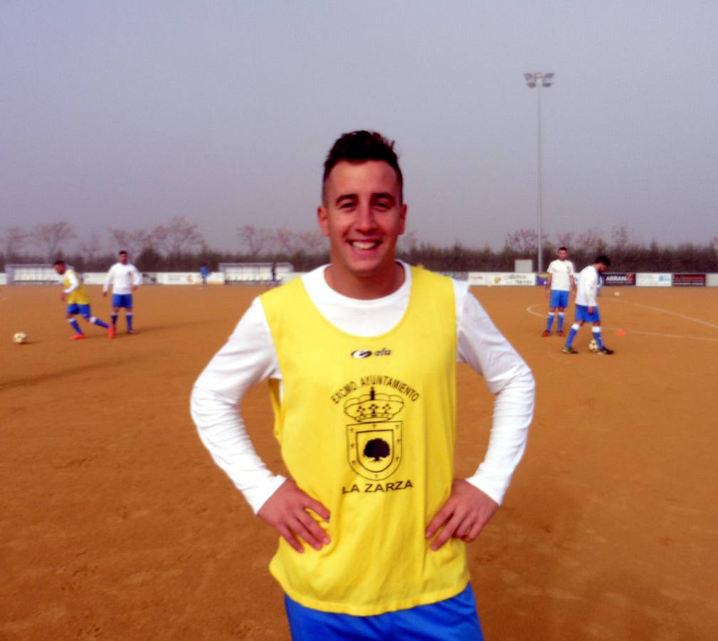 El defensa central Juampe será baja por sanción