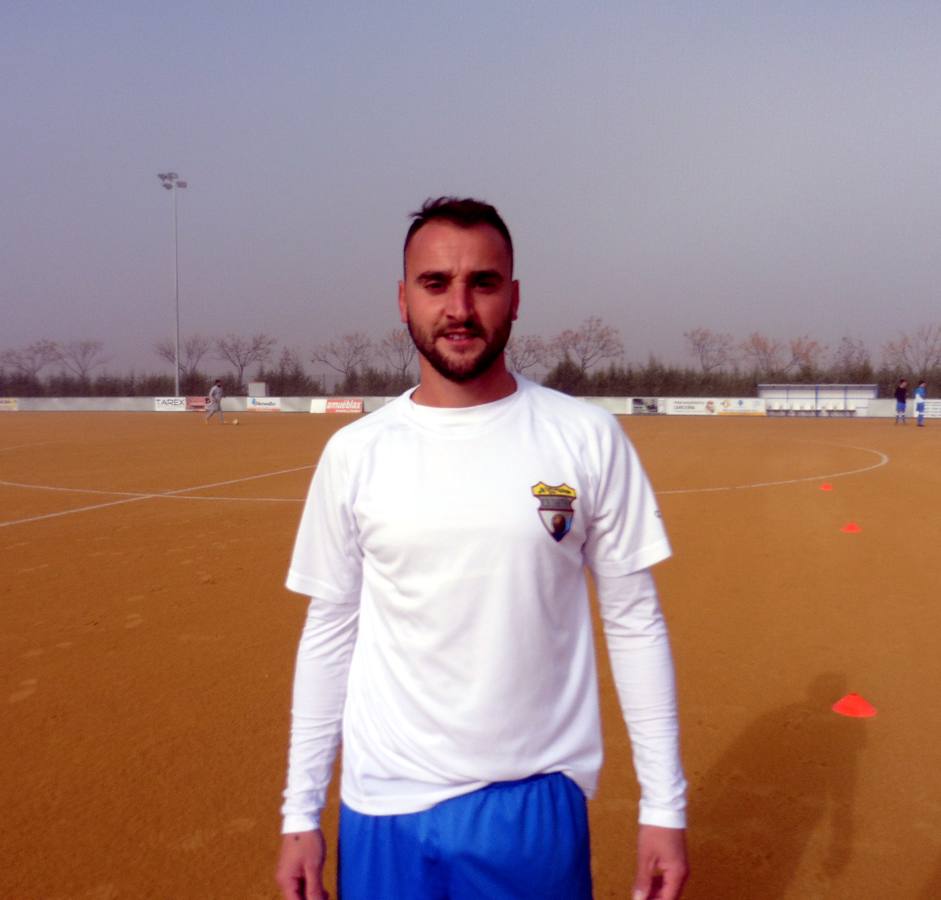 El central Alfredo vuelve al equipo