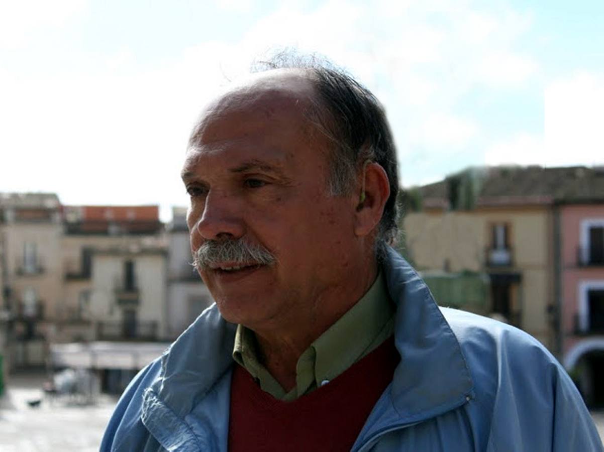 Entrevista a Ricardo García Lozano, autor del Monumento al Arriero