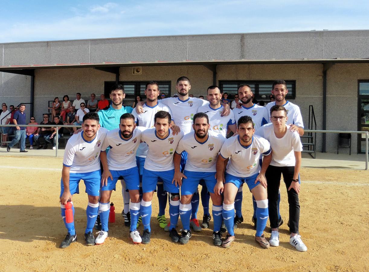 Alineación inicial frente a la UP Segureña