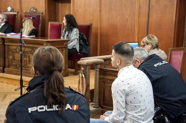 El condenado, durante una de las sesiones del juicio