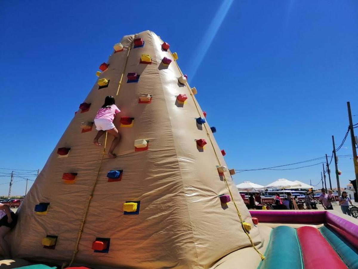 Más de 1200 jóvenes se dan cita en el recinto ferial de Llerena en la IV Edición de Diversur