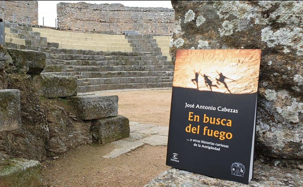 El libro en el teatro romano de Regina
