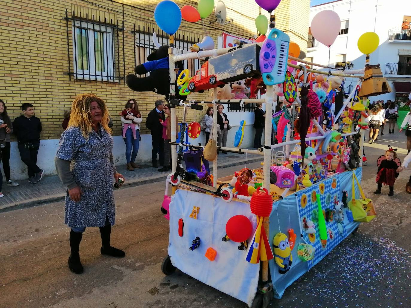 Fotos: El desfile del carnaval brilla en Llerena
