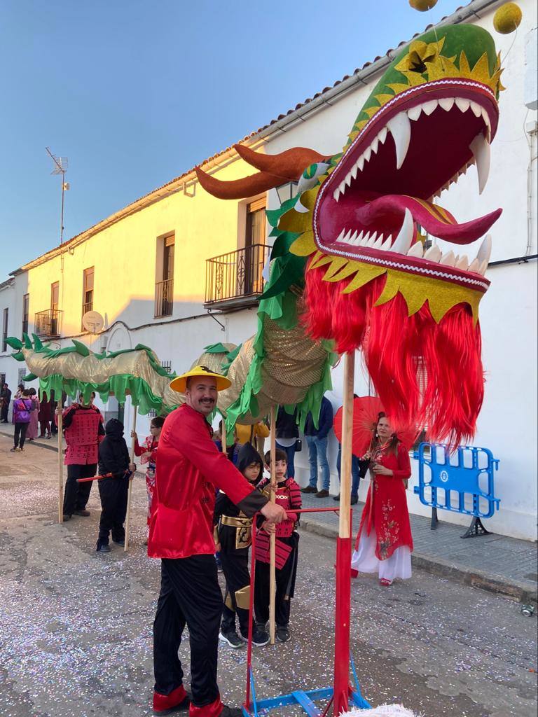 Fotos: El desfile del carnaval brilla en Llerena