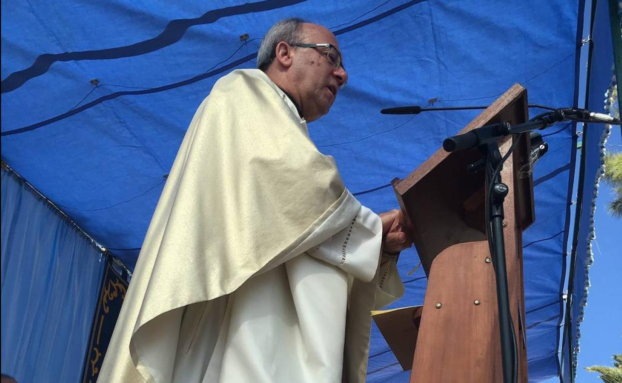 Jorge Carmelo, toma posesión como nuevo párroco
