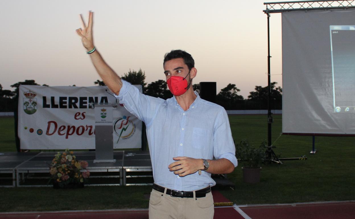 Álvaro Martín es recibido en la Gala del Deporte de Llerena