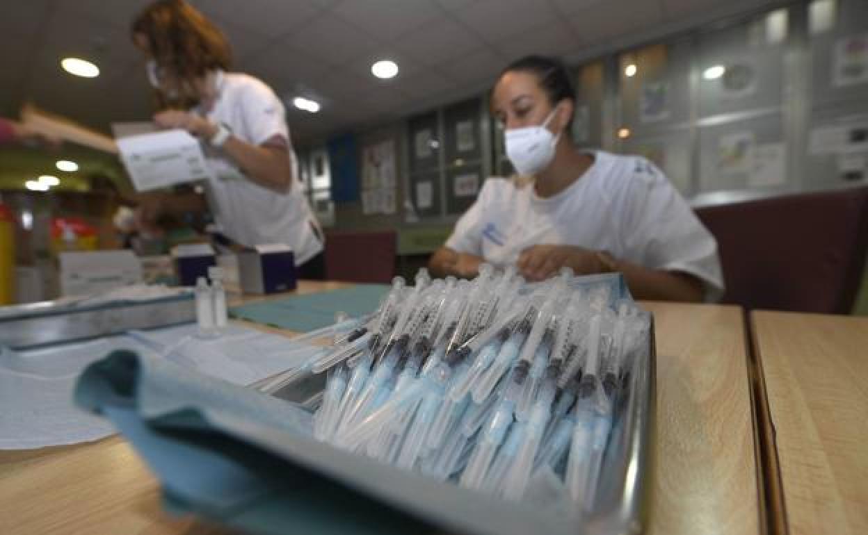 Mañana, nueva jornada de vacunación en Llerena para personas de entre 18 y 28 años