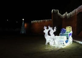 La iluminación navideña de Llerena, en imágenes