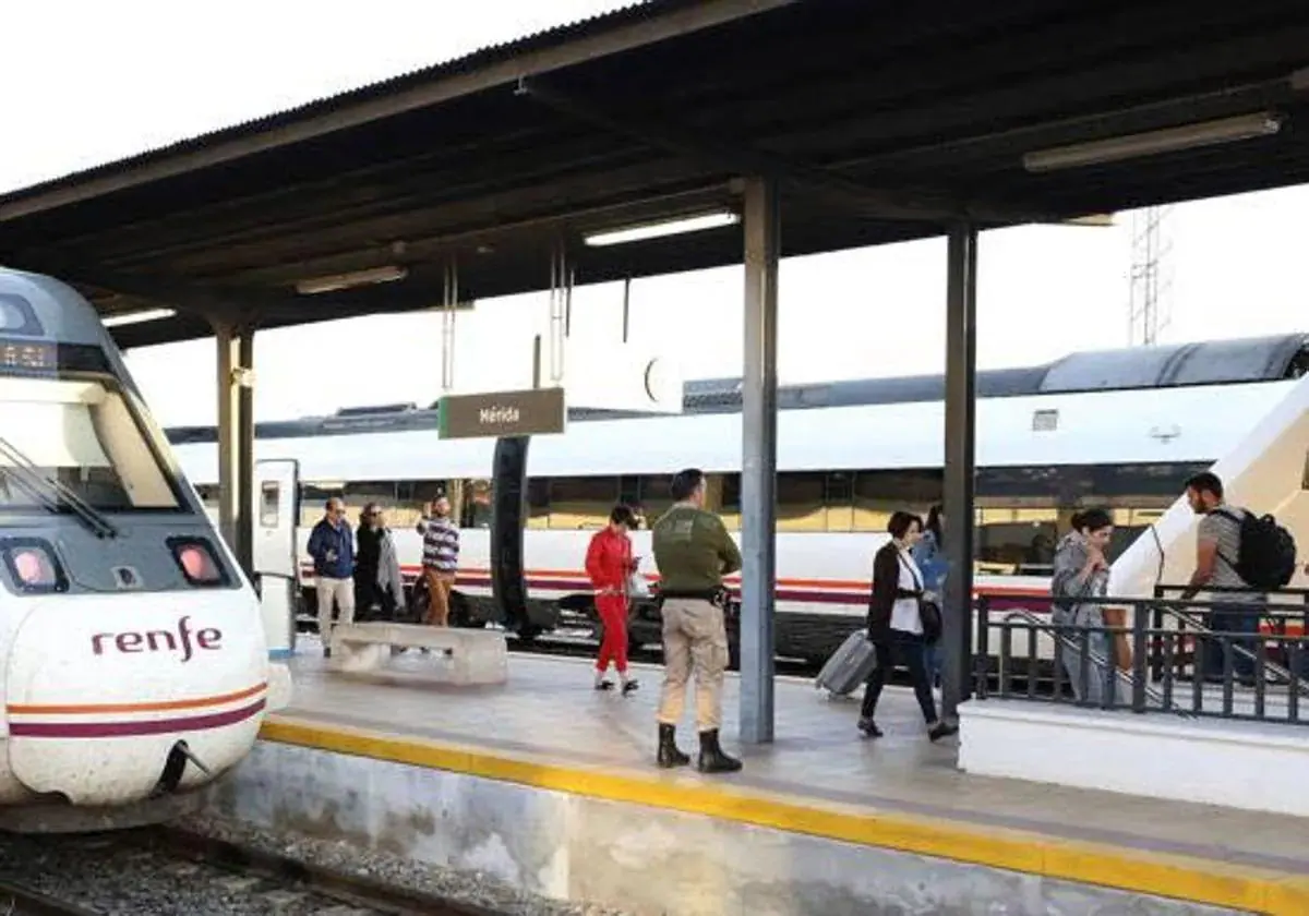 La «odisea» de María: dos retrasos en la misma tarde en un viaje en tren de Llerena a Don Benito