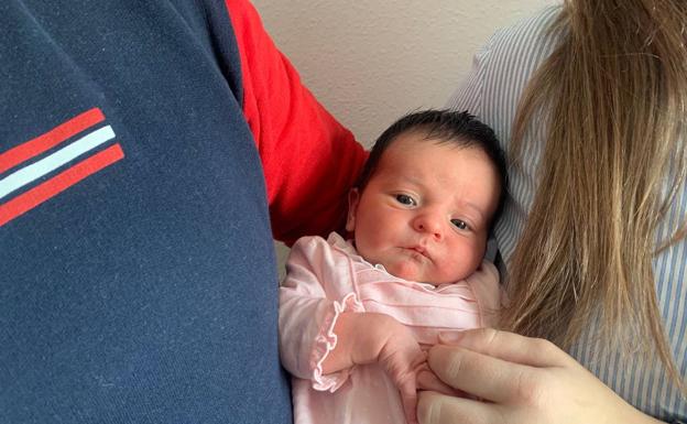 Miranda, la primera bebé del 2020 