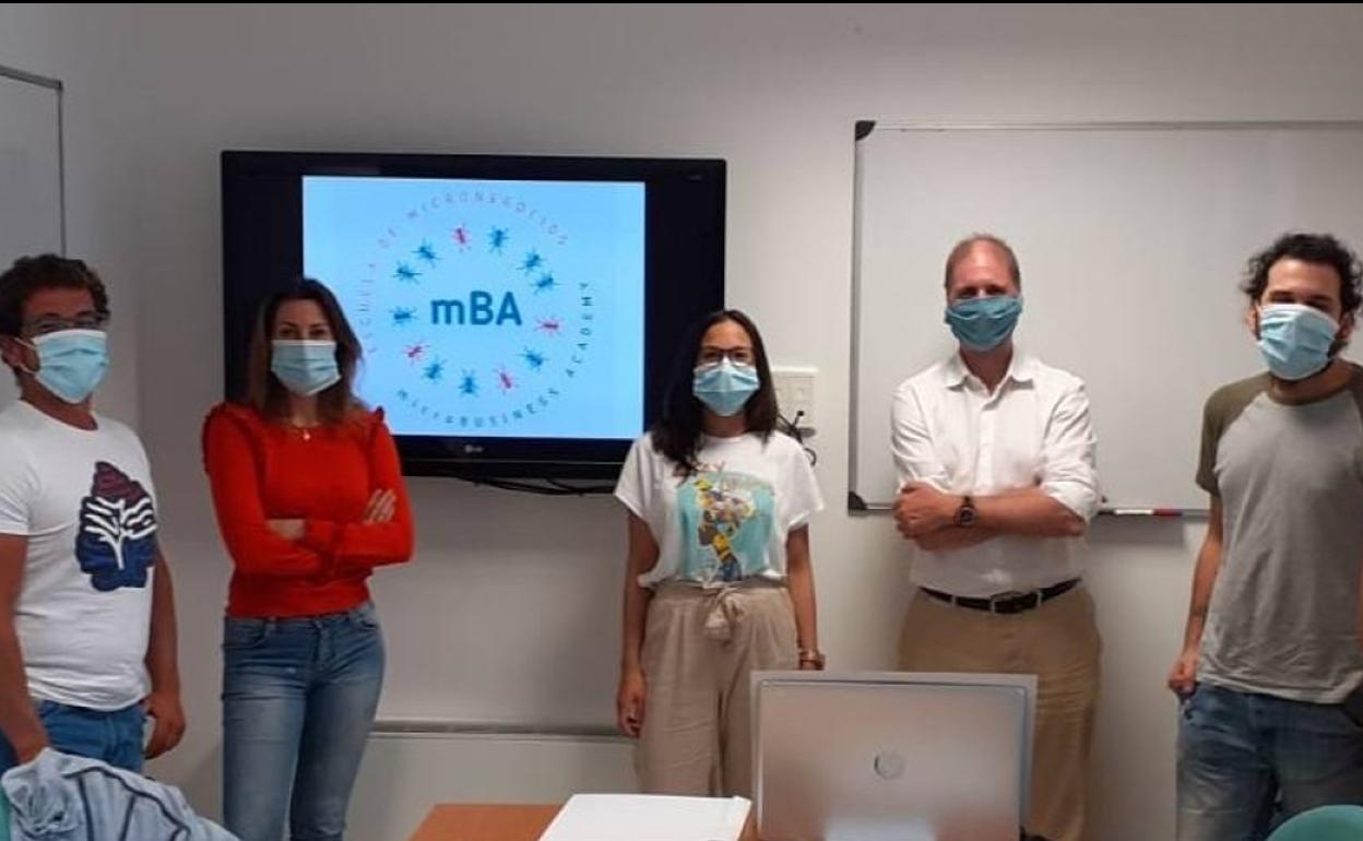 Algunos de los participantes co nel elquipo de Fundación Maimona 