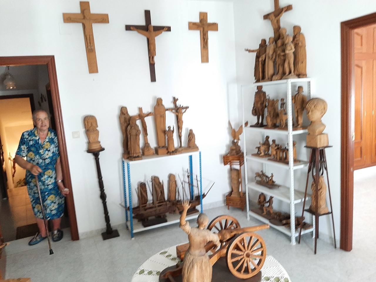 Un rincón de la habitación donde se conserva la obra y que nos enseña Concepción 