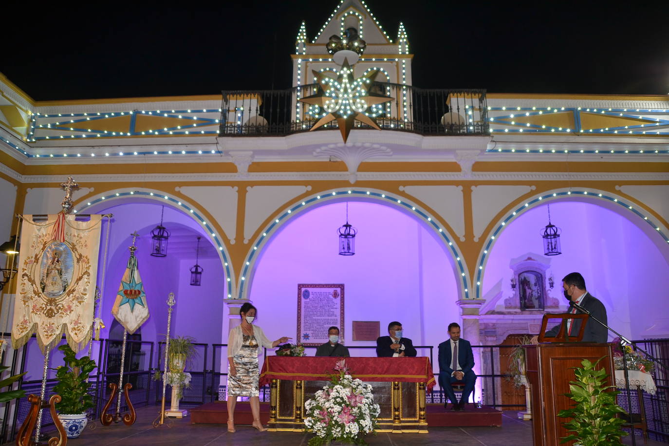 El escenario donde se celebró el Pregón de las fietas 2021 