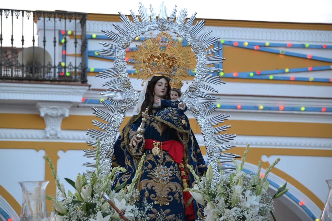Imagen de la Virgen de la Estrella en el patio 