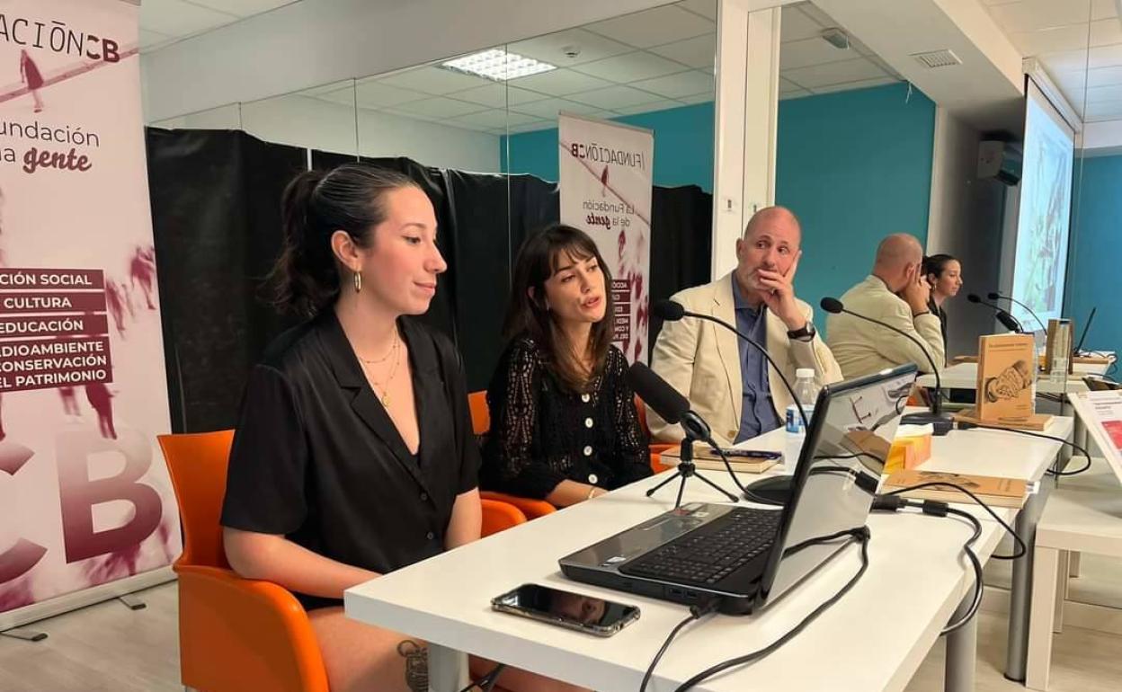 Momento de presentación del libro 
