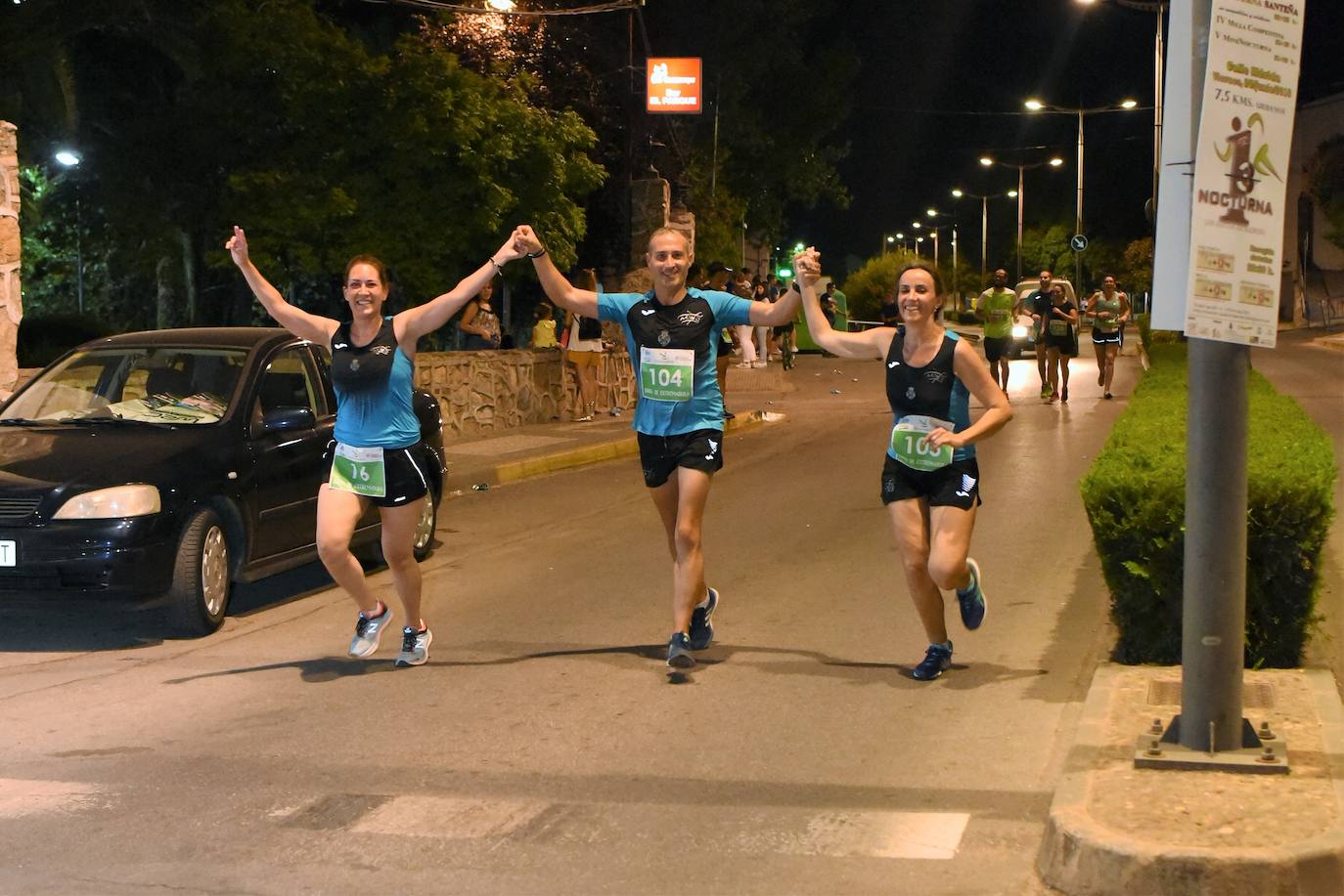 Caras de felicidad a la entrada en meta, en la última edición 2019