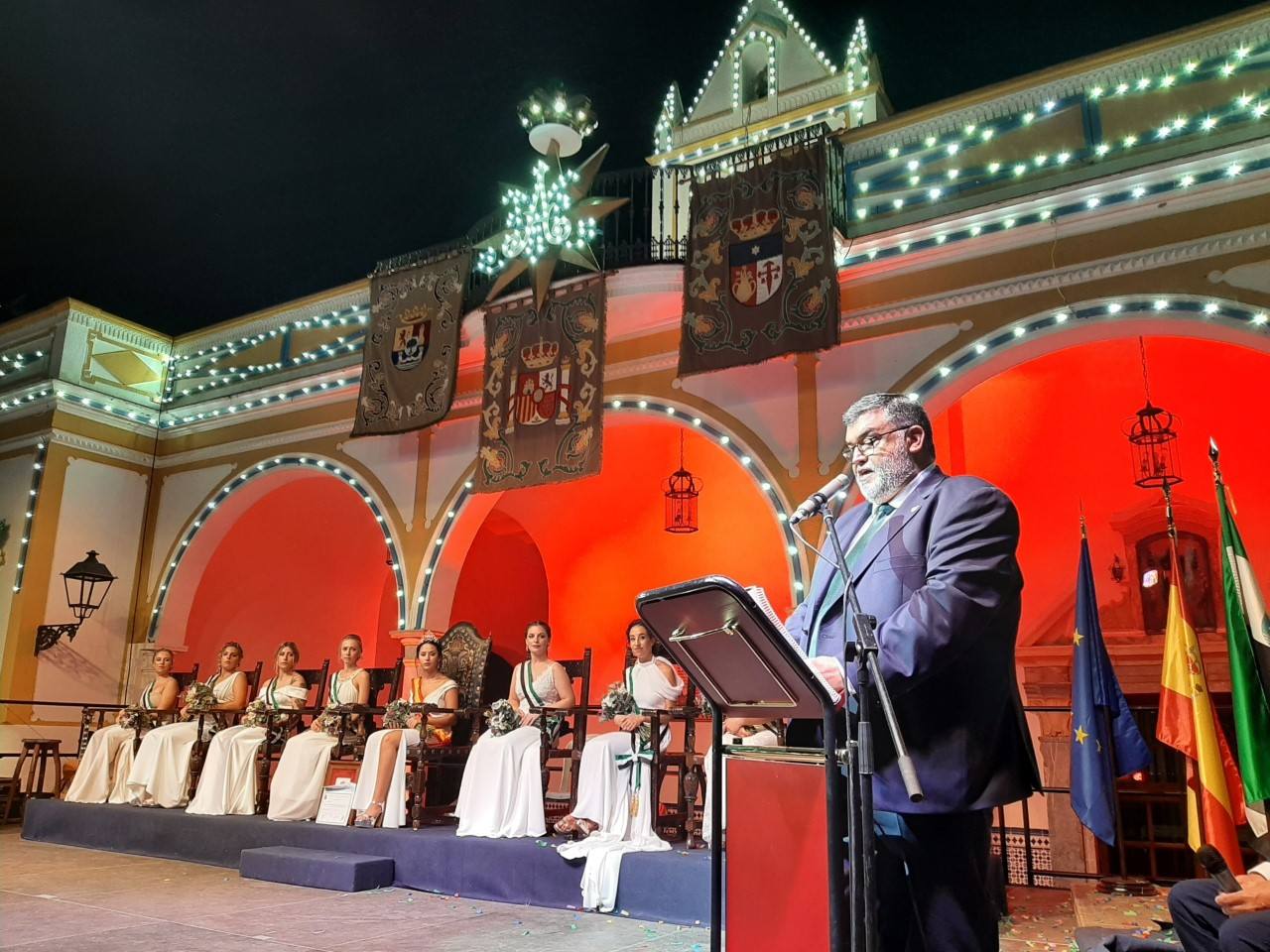 El alcalde durante su discurso 