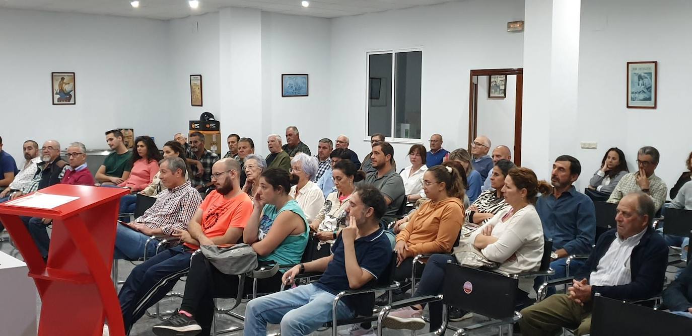 Acto organizado por rel PSOE de Los Santos en su sede de la Casa de la Cultura