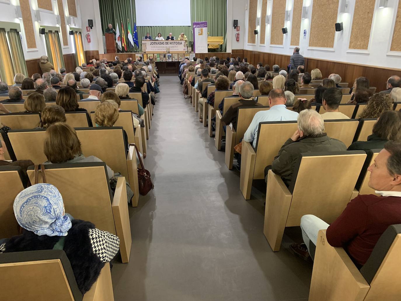 XIII Jornadas de Historia de Los Santos de Maimona y la Orden de Santiago celebradas en la Casa de la Cultura 