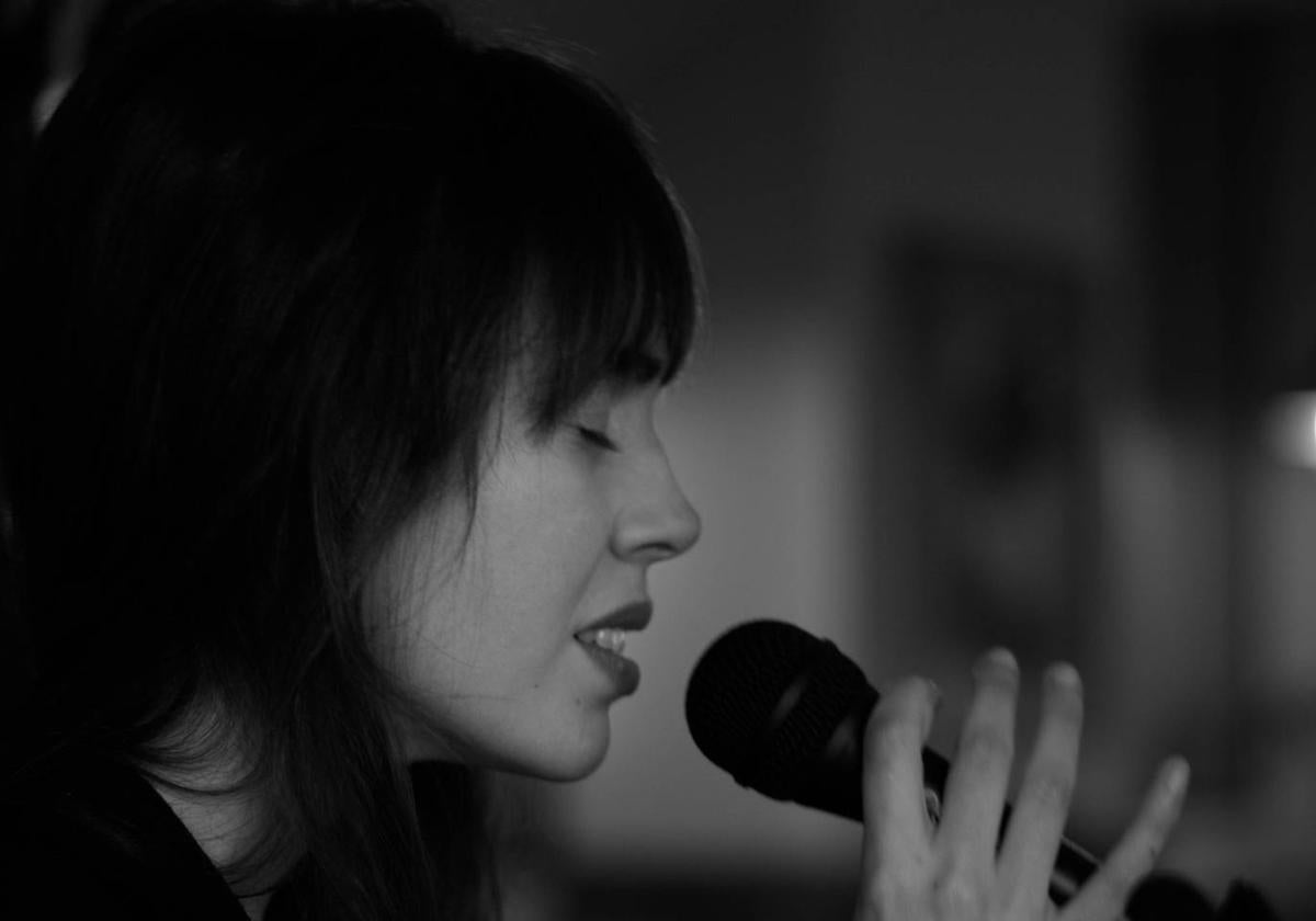 Lola Santiago