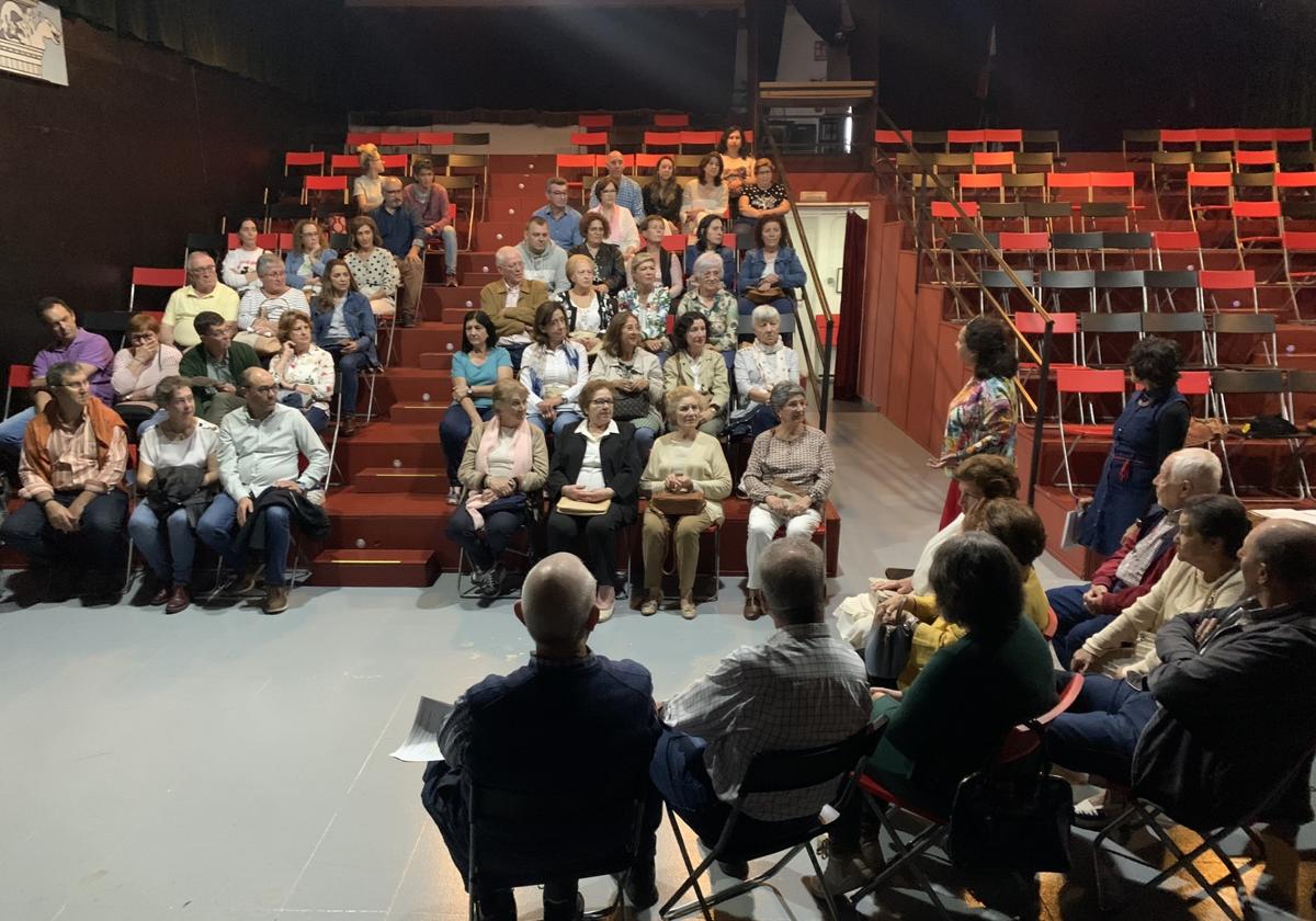 Mesa redonda en torno al barrio