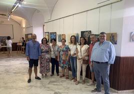 Alumnos de la Escuela de Pintura en la exposición