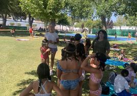 Niños en el campamento