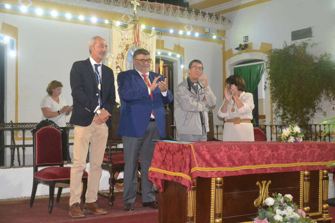 Tras el pregón en la mesa de la presidencia