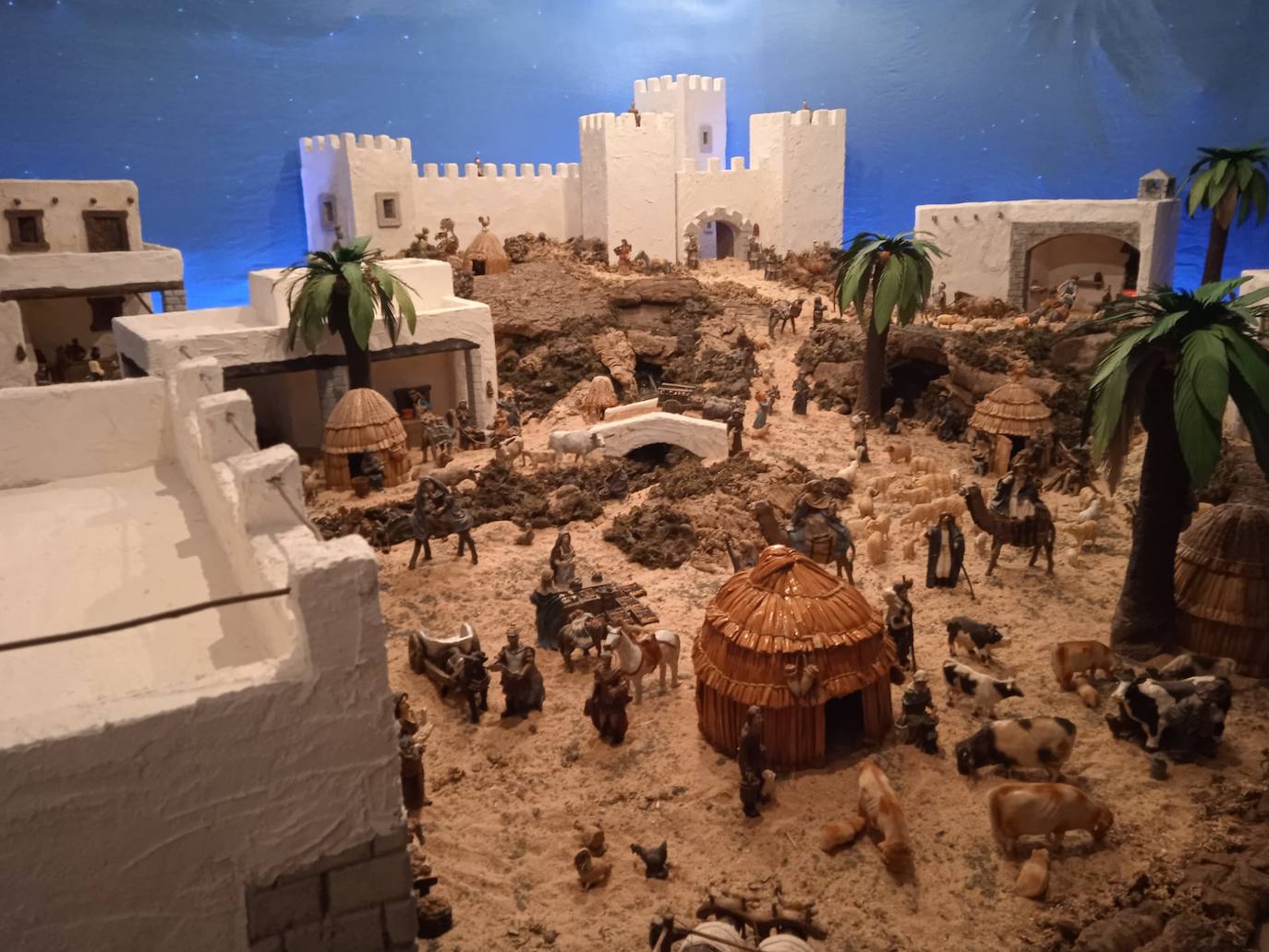 Las casas y castillo son artesanales