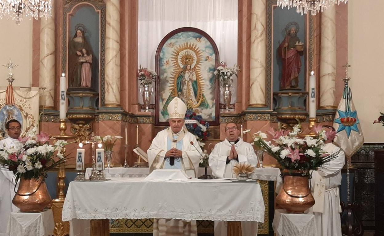 El arzobispo Celso Morga durante el acto de reparación en mayo pasado. 