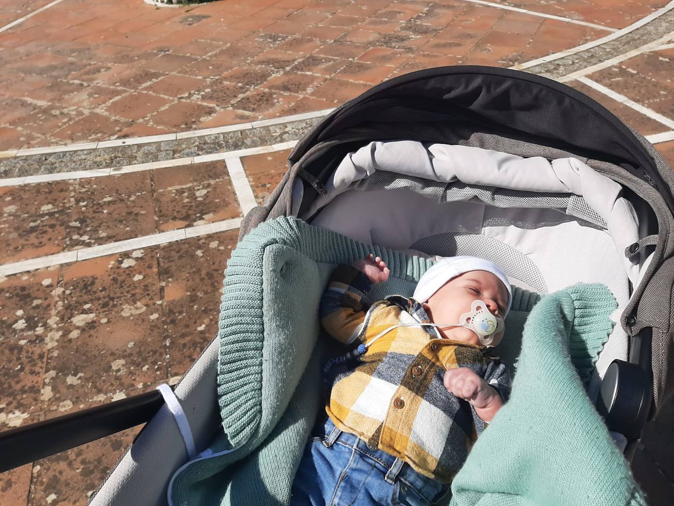 Dormino en su sillita