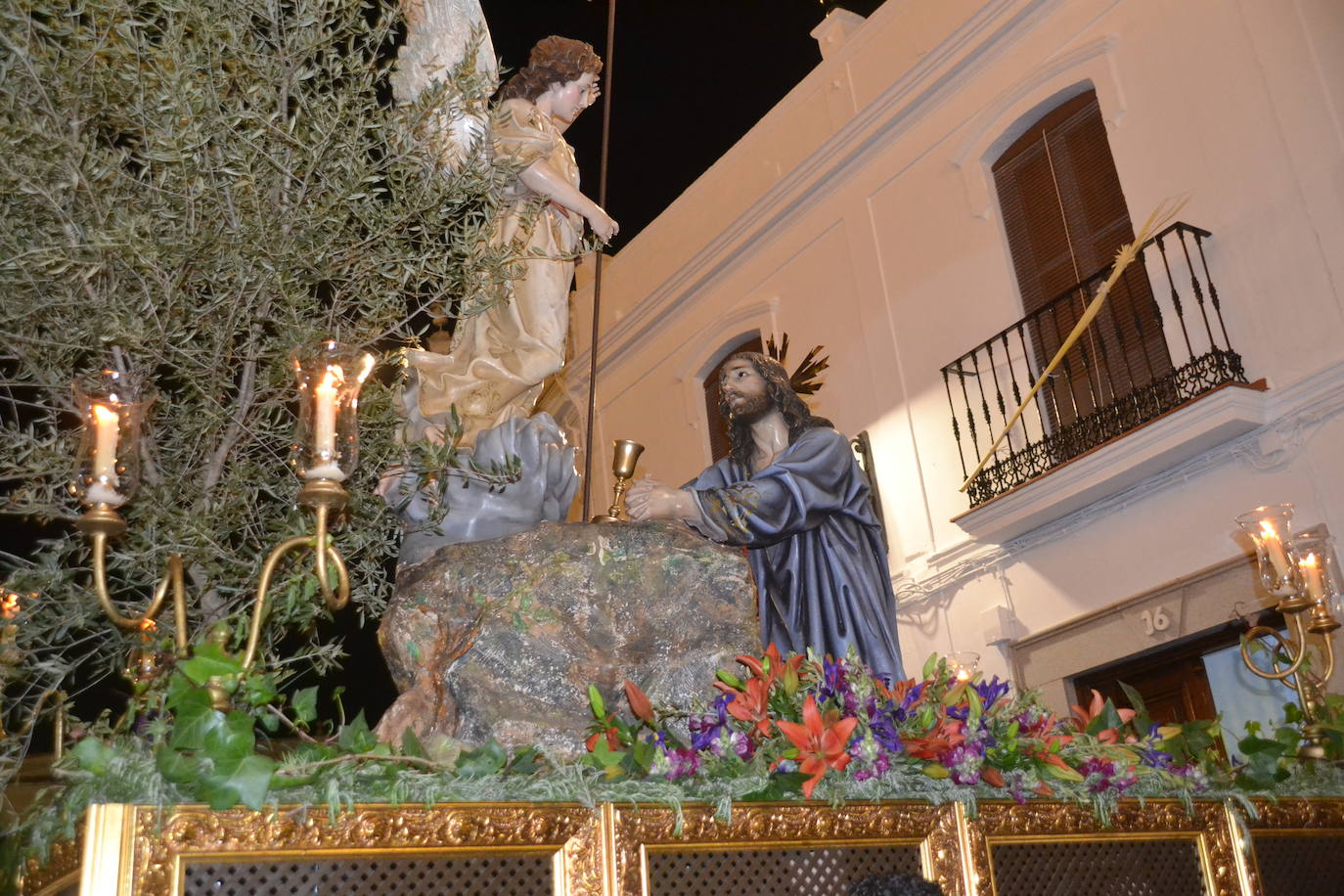 Paso del Señor Orante en el huerto