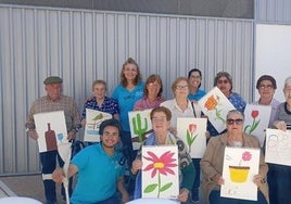 Varios vecinos que han participado en los talleres