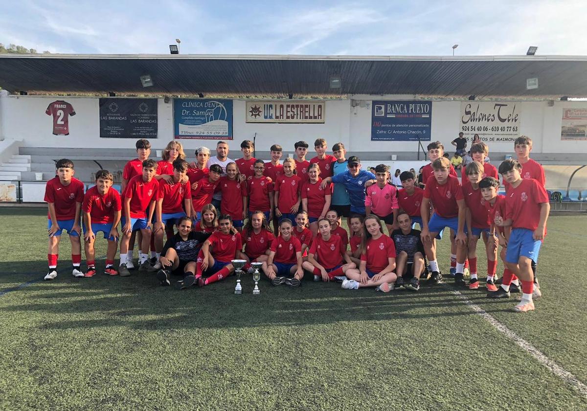 Los dos equipos campeones