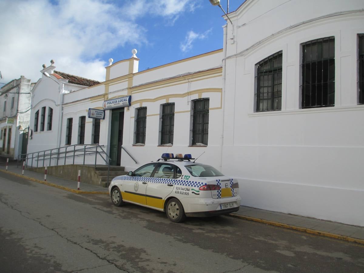 La Policía Local investiga los hechos Archivo