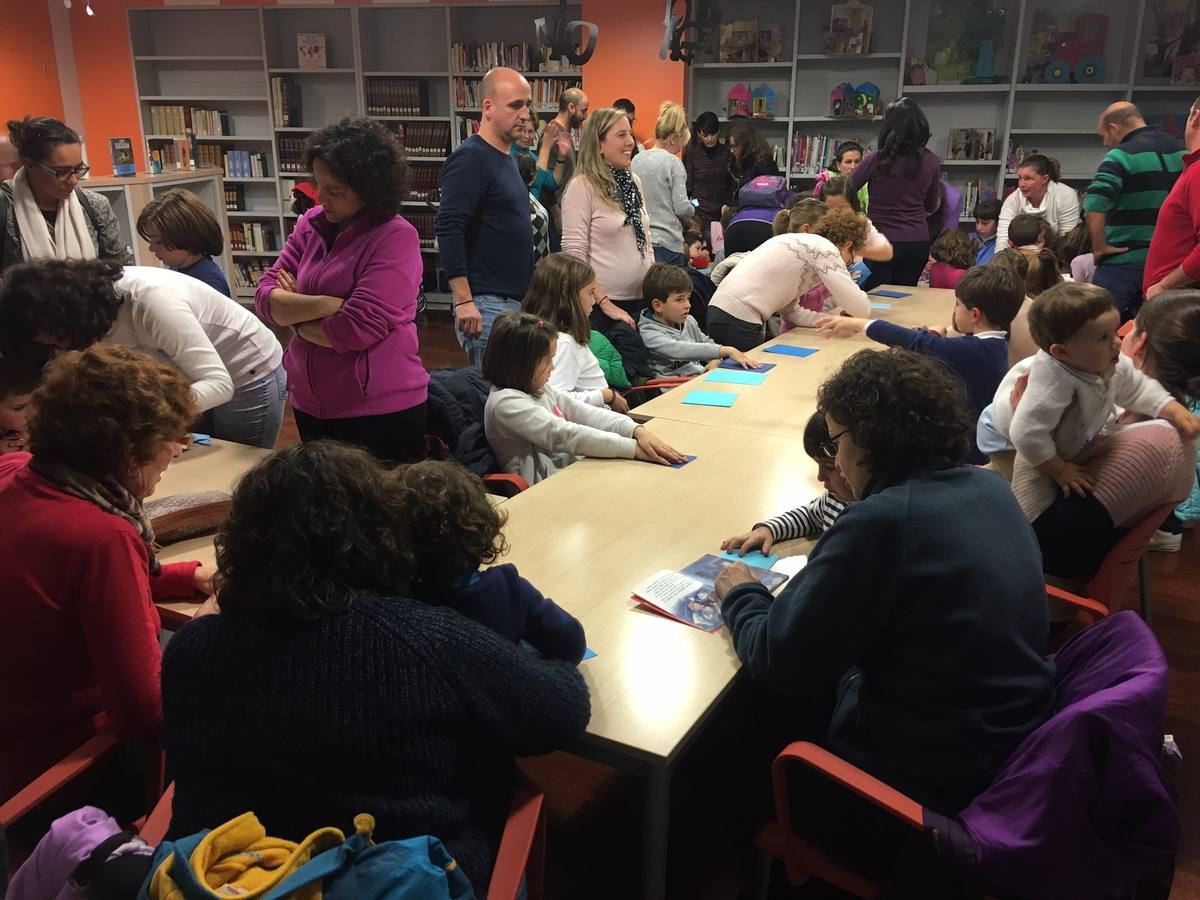 La Biblioteca celebra el día Internacional del Libro con los más pequeños