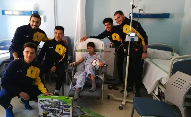 Imagen principal - Entrega de regalos 