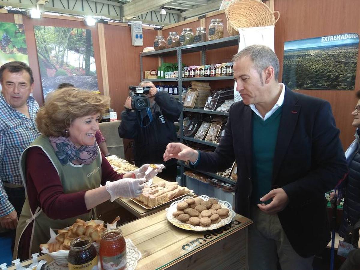 Los días 16 y 17 de febrero se celebró en Malpartida de Cáceres la I Feria del Emprendimiento, dentro del Plan de Promoción del Emprendimiento Local puesto en marcha por el Ayuntamiento de la localidad en noviembre de 2018. En la feria participaron 22 empresas locales que colocaron expositores con productos e información sobre servicios, además de exhibiciones, desfiles, degustaciones, rutas a caballo y zona de hostelería y juegos para los más pequeños.