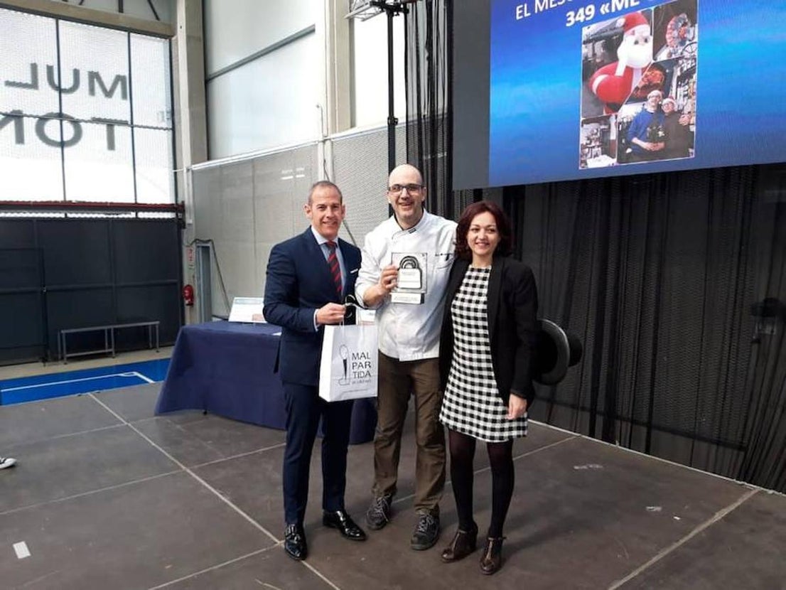 Entrega de premios de la rifa y los concursos de Navidad