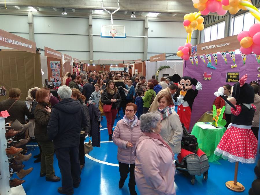 Los días 16 y 17 de febrero se celebró en Malpartida de Cáceres la I Feria del Emprendimiento, dentro del Plan de Promoción del Emprendimiento Local puesto en marcha por el Ayuntamiento de la localidad en noviembre de 2018. En la feria participaron 22 empresas locales que colocaron expositores con productos e información sobre servicios, además de exhibiciones, desfiles, degustaciones, rutas a caballo y zona de hostelería y juegos para los más pequeños.