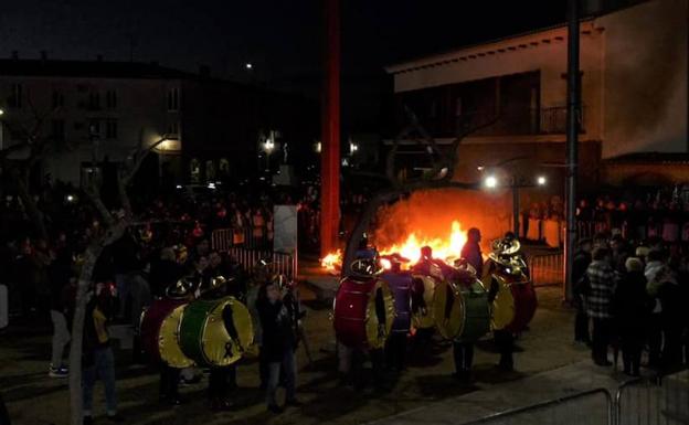 Un multitudinario Entierro de la Sardina cierra el Carnaval malpartideño 