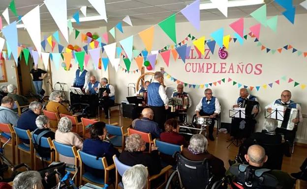 Asociación de la tercera edad de la Plaza Mayor de Cáceres