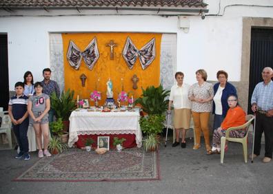Imagen secundaria 1 - Cruces de Mayo participantes 